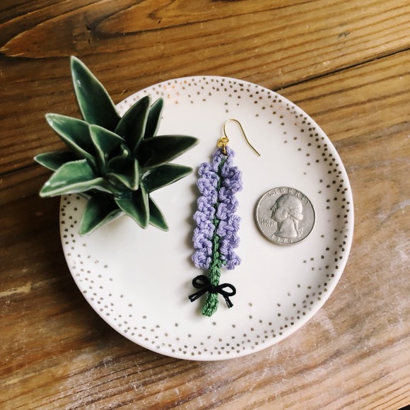 Lavender Flower Floral Earrings Crocheted with a Bow! - Picture 3 of 8